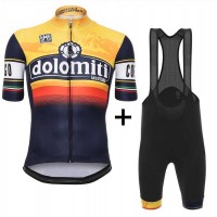 2016 GIRO D'ITALIA Fietskleding Set Fietsshirt Met Korte Mouwen+Korte Koersbroek Geel 2016 GIRO D'ITALIA Fietskleding Set Fietsshirt Met Korte Mouwen+Korte Koersbroek Geel