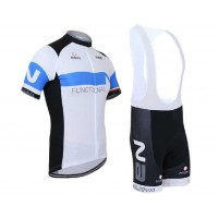 Nalini Functicnal Fietskleding Set Fietsshirt Met Korte Mouwen+Korte Koersbroek Nalini Functicnal Fietskleding Set Fietsshirt Met Korte Mouwen+Korte Koersbroek